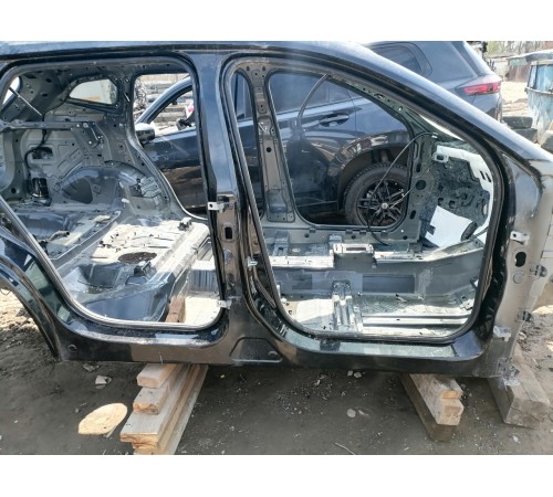 Порог с центральной стойкой (правый)