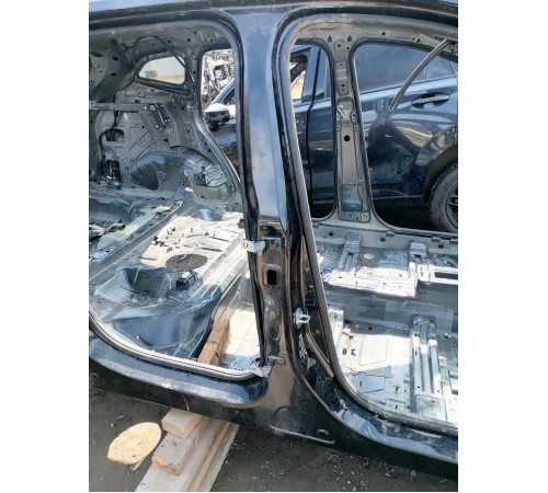 Порог с центральной стойкой (правый)