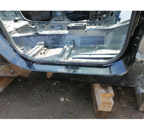 Порог с центральной стойкой (правый)