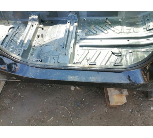 Порог с центральной стойкой (правый)