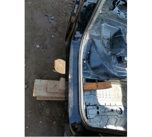 Порог с центральной стойкой (правый)