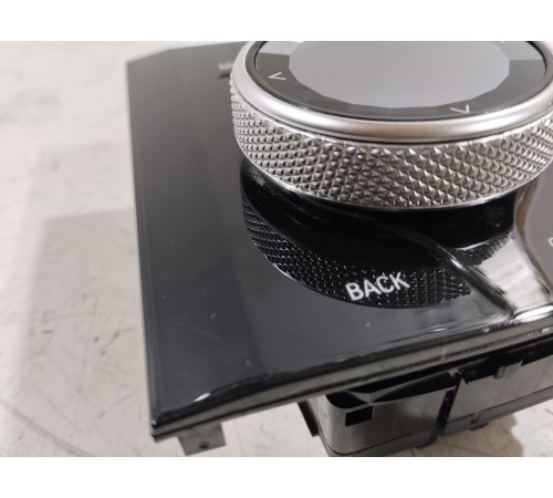 Блок кнопок (джойстик) управления мультимедиа