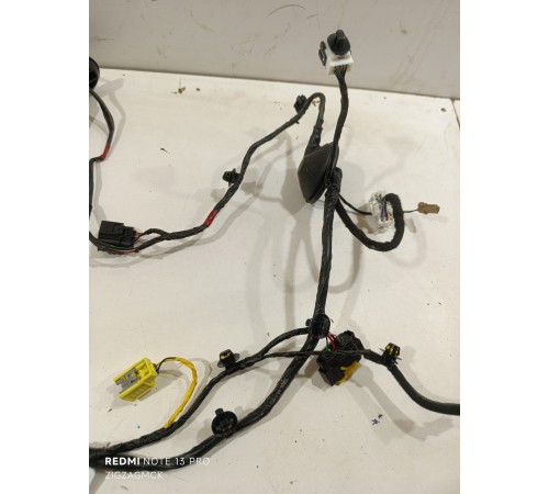 Проводка двери передняя левая