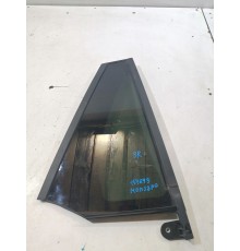 Форточка задняя правая