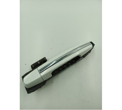 Ручка двери наружная передняя правая