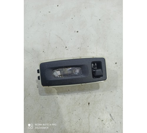 Плафон внутреннего освещения салона задний правый