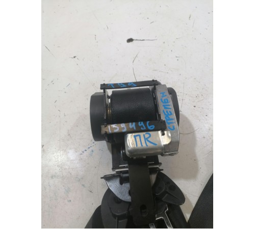 	Ремень безопасности передний правый