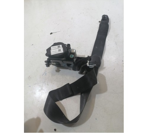 	Ремень безопасности передний правый