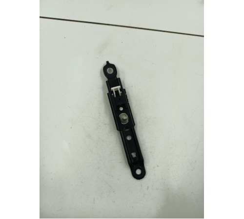 Механизм регулировки ремня безопасности