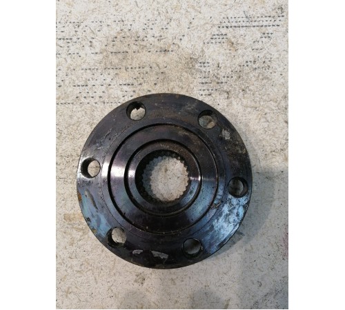 Фланец передней ступицы