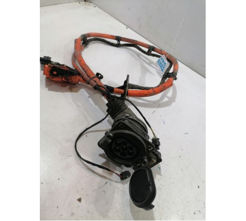 Зарядное гнездо с силовой проводкой