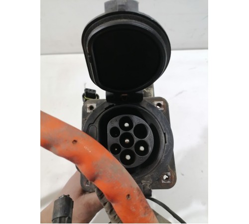 Зарядное гнездо с силовой проводкой