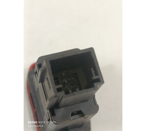 Кнопка аварийной сигнализации