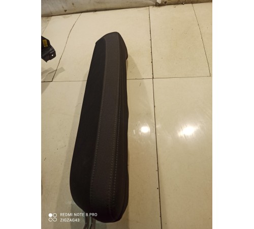 Поддерживающая спинка заднего сидения(левая)