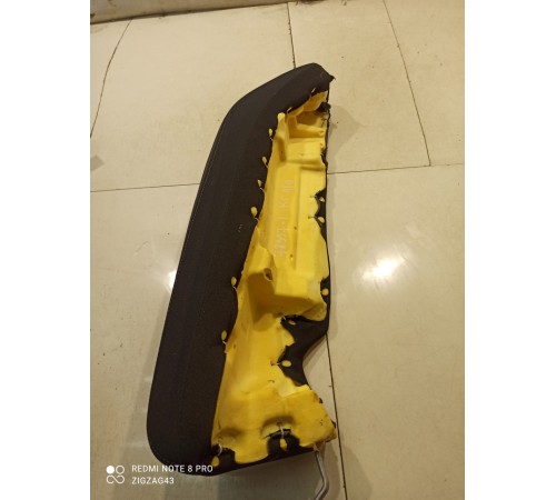 Поддерживающая спинка заднего сидения(левая)