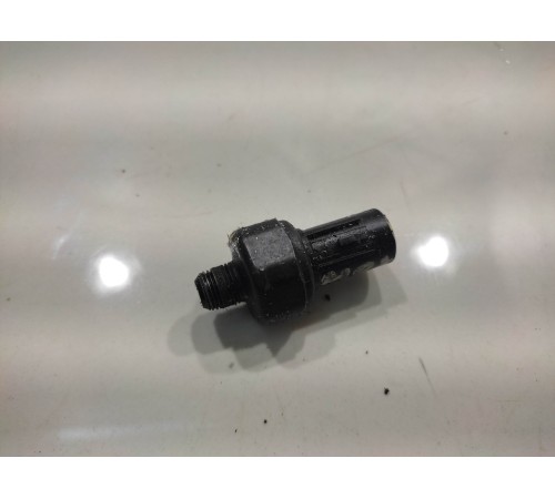 Датчик температуры охлаждающей жидкости