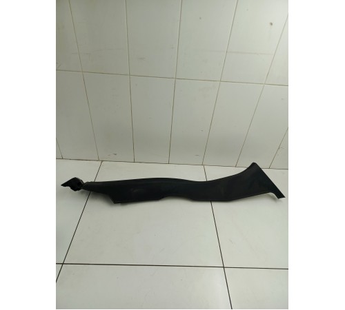 Обшивка салона правая