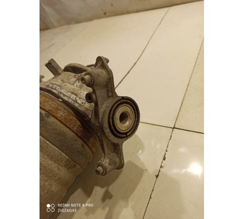 Пневмостойка(задняя правая)