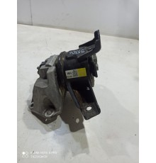 Опора двигателя