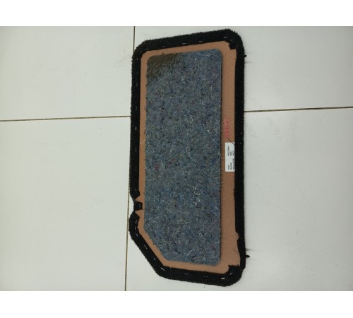 Накладка заглушка обшивка салона нижняя