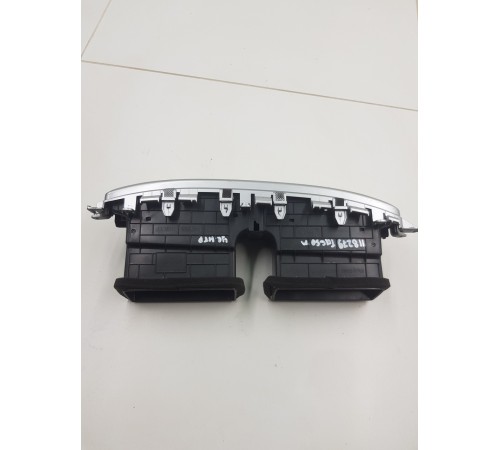 Воздушный дефлектор торпедо центральный