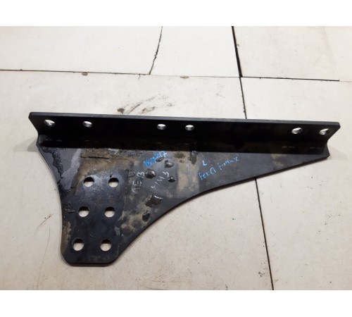 Кронштейн(крепление) рамы левый нижний