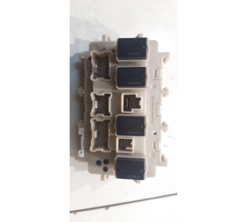 Блок предохранителей (салонный)