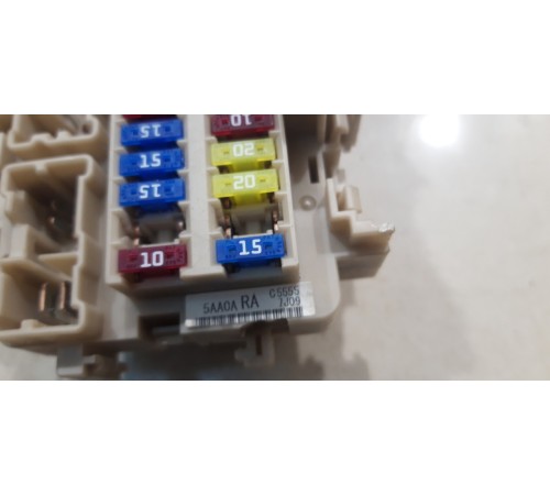 Блок предохранителей (салонный)