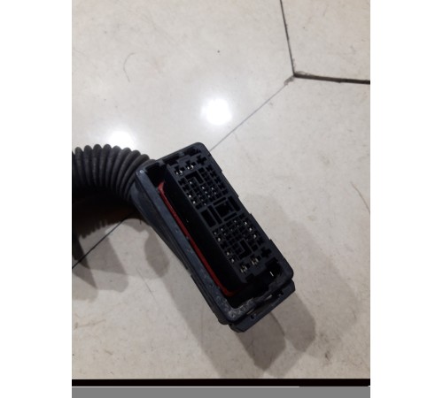 Электропроводка двери (передняя правая)