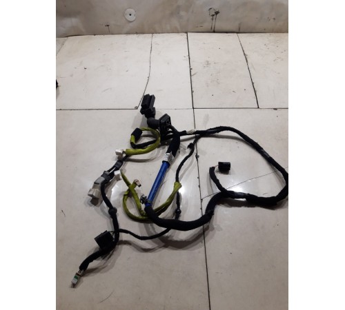 Электропроводка двери (передняя правая)