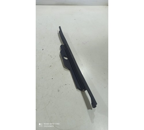 Накладка (пыльник) крыла передний правый