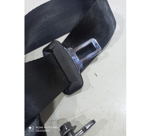 Ремень безопасности (задний правый)