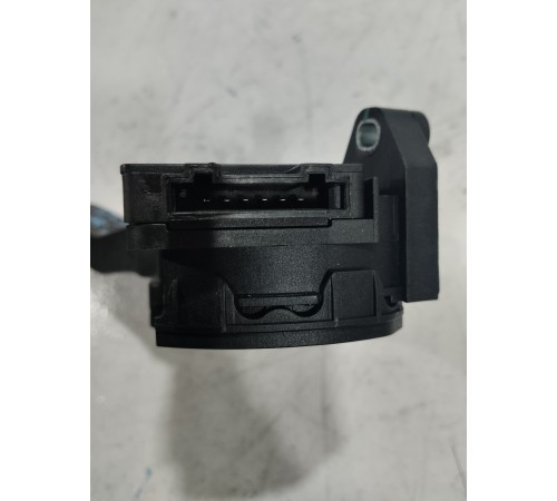 Педаль акселератор (газа)