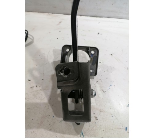 Педаль тормоза