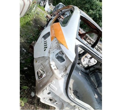 Крыло заднее левое