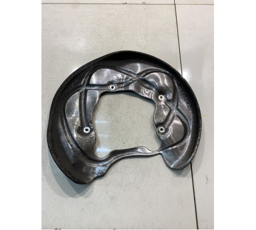 Щиток тормозного диска (задний,правый)