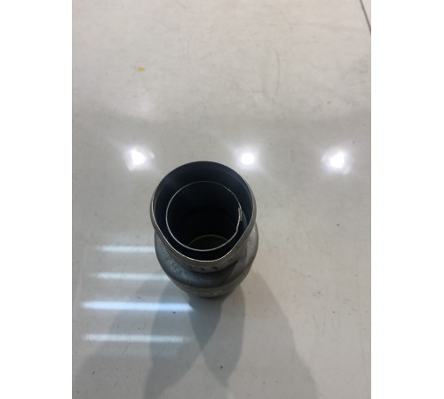 Патрубок интеркулера