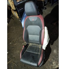 Сиденье переднее левое