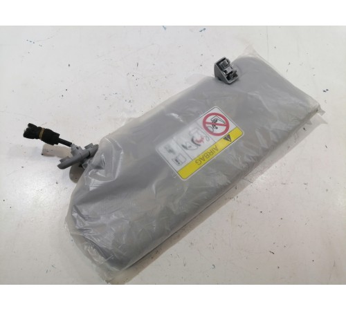 Козырек солнцезащитный правый