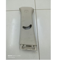 Обшивка центральной стойки левая верхняя