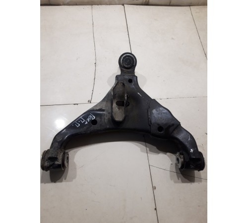 Рычаг подвески передний правый нижний