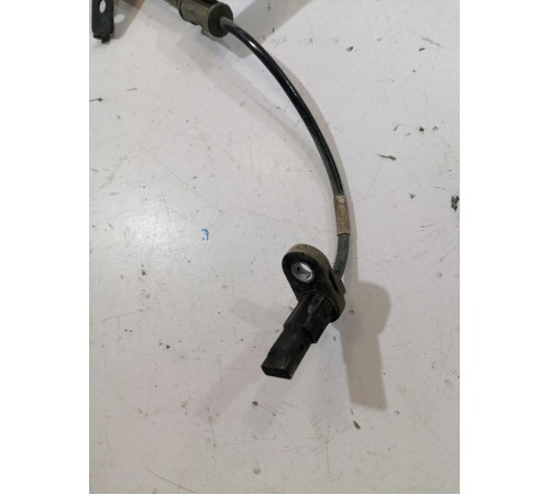 Датчик ABS передний левый