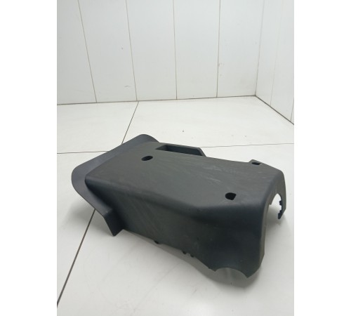 Кожух рулевой колонки нижний