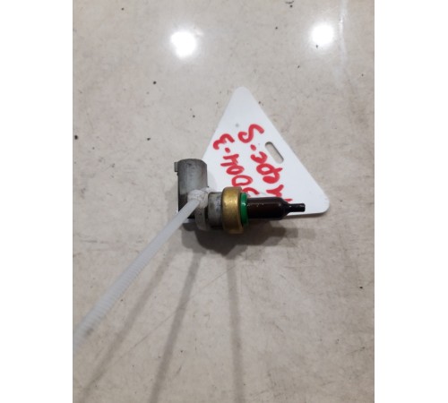 Датчик температуры охлаждающей жидкости