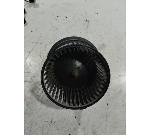 Моторчик отопителя (печки)