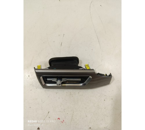 Дефлектор воздушный левый