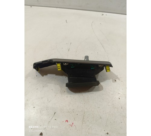 Дефлектор воздушный левый