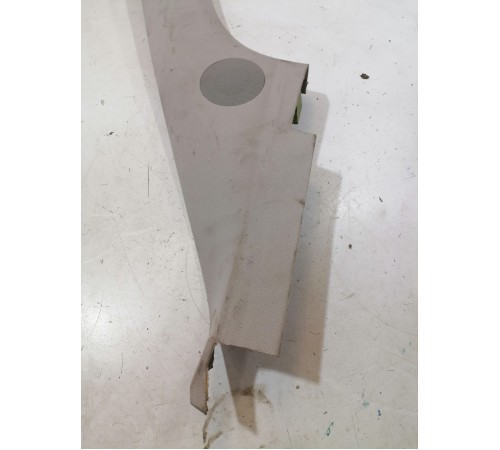 Обшивка стойки лобового стекла правая