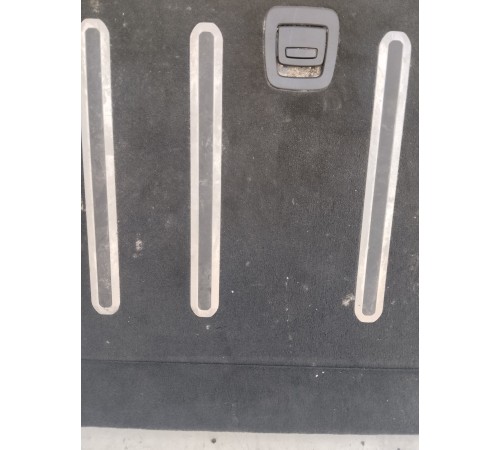 Пол багажника с электроприводом