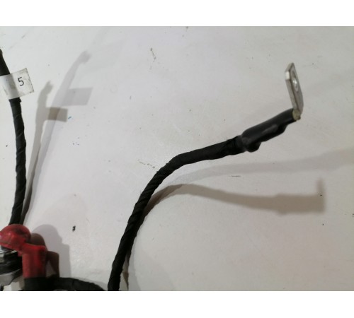 Проводка аккумулятора, клемма Плюс